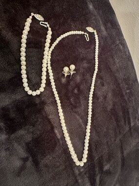 Classic White Pearl Necklace, Bracelet & Stud Earring Set (Lot of 5 sets total)